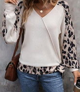 Graphic Print Knot Side Tee